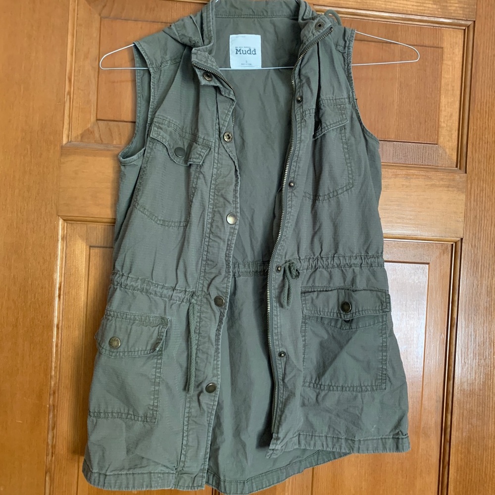 Army vest sleeveless